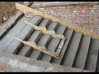 Фото заливки лестницы бетоном М200